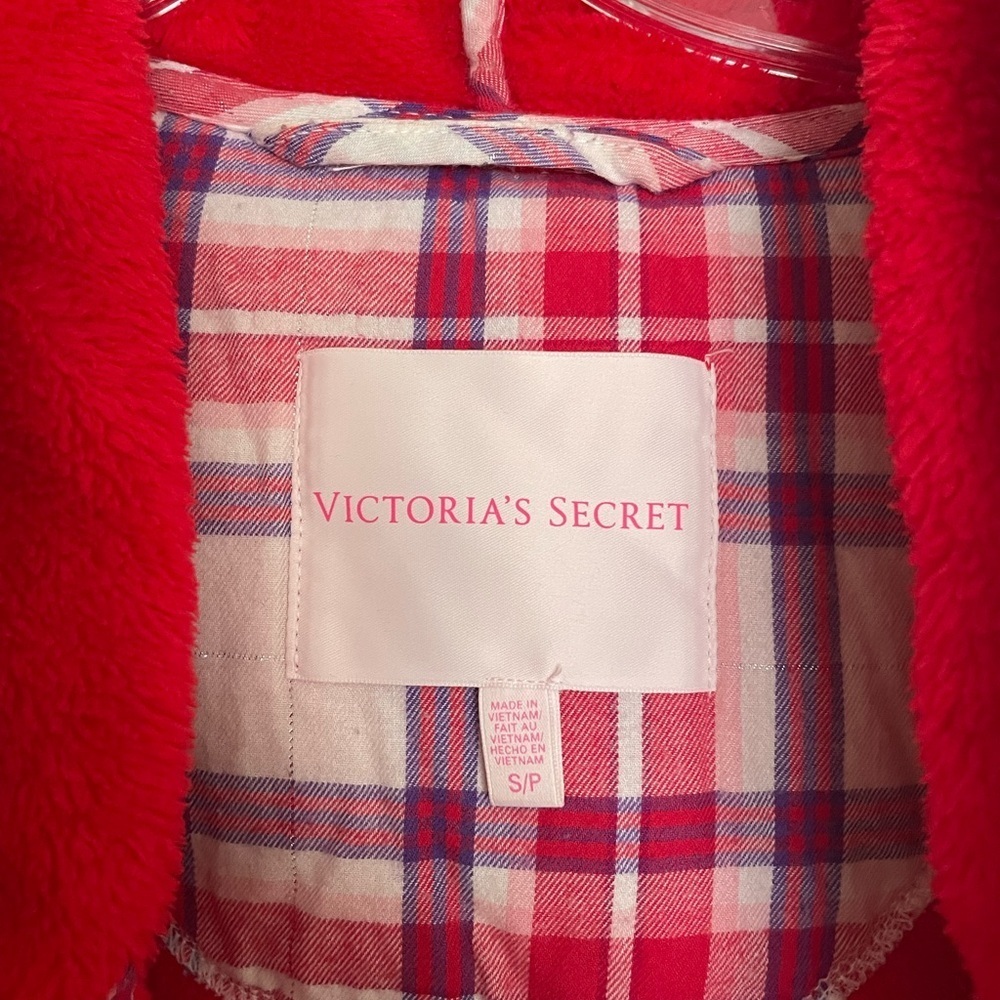 Victoria's Secret Long Red Robe size small - Picture 3 of 6
